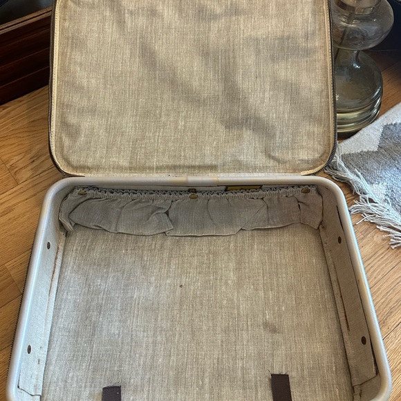 RARE VINTAGE Authentic Louis Vuitton Suitcase - Picture 6 of 9